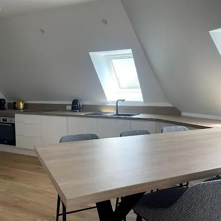 Beau Duplex Proche De La
